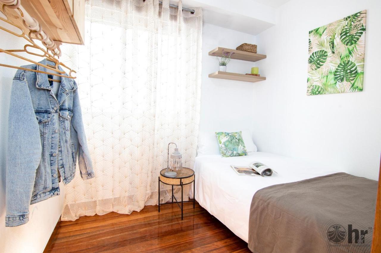 Entire Apartament 1 Minute From The Historical Center 圣地亚哥－德孔波斯特拉 外观 照片