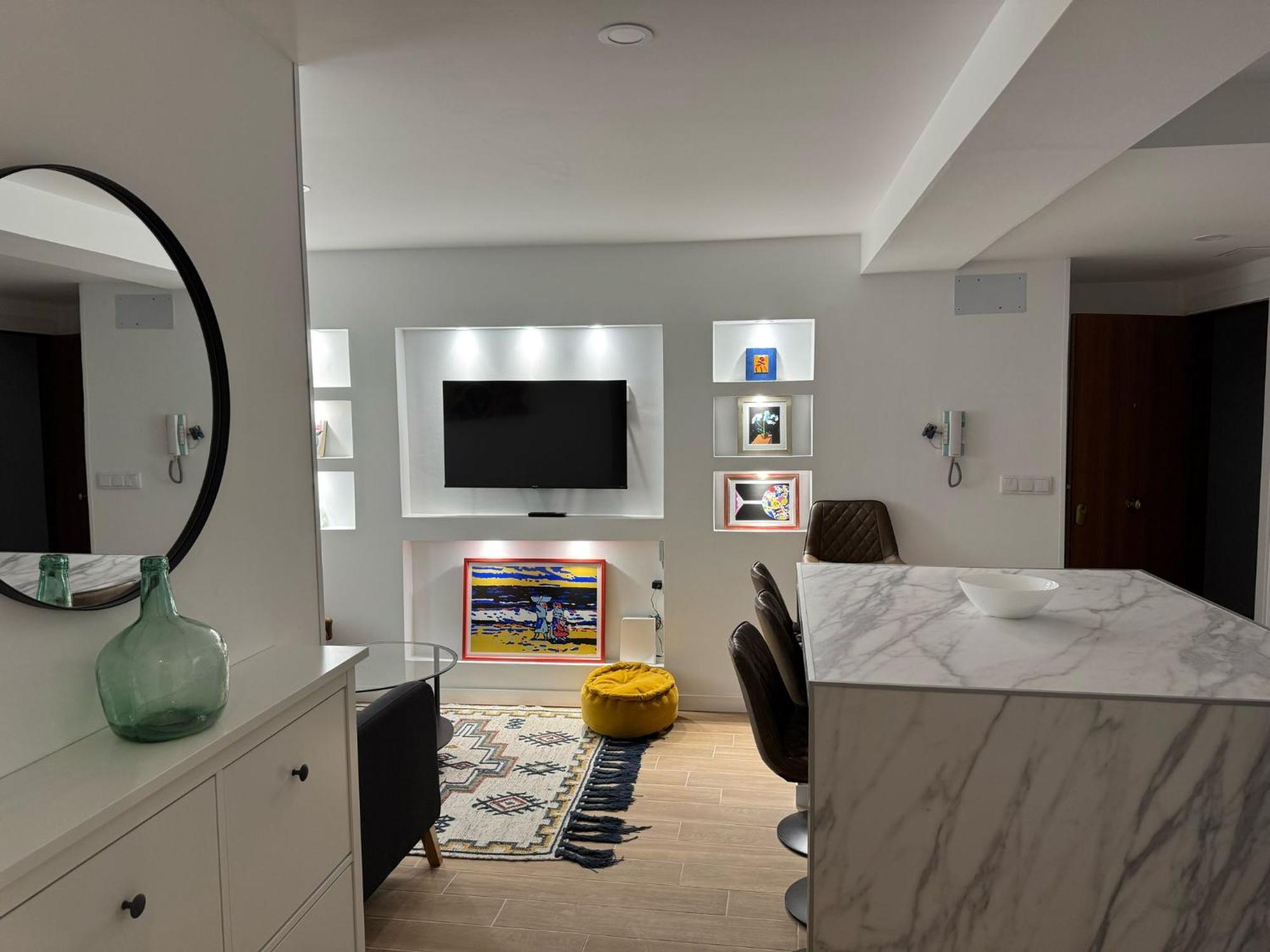 Entire Apartament 1 Minute From The Historical Center 圣地亚哥－德孔波斯特拉 外观 照片