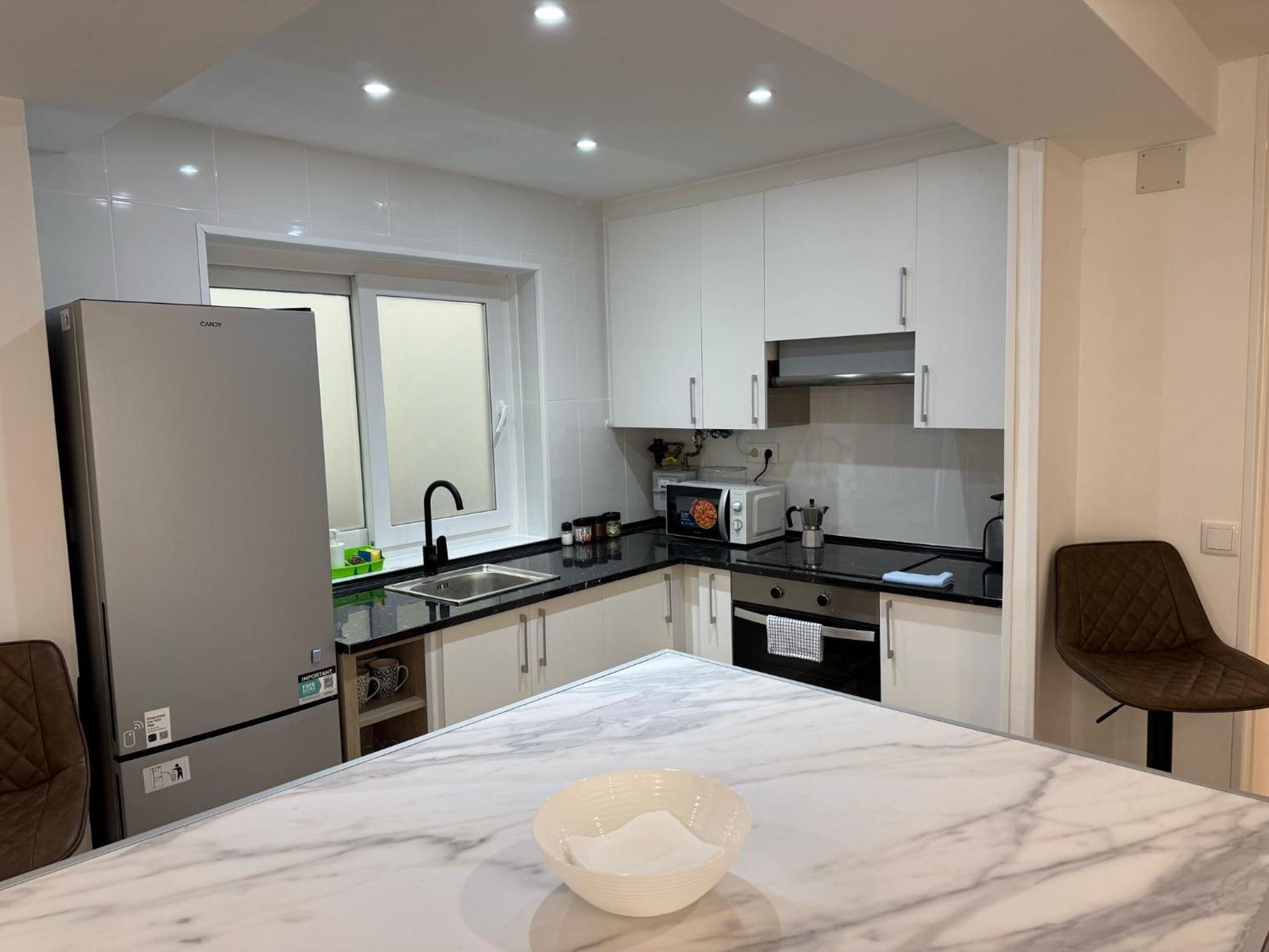 Entire Apartament 1 Minute From The Historical Center 圣地亚哥－德孔波斯特拉 外观 照片