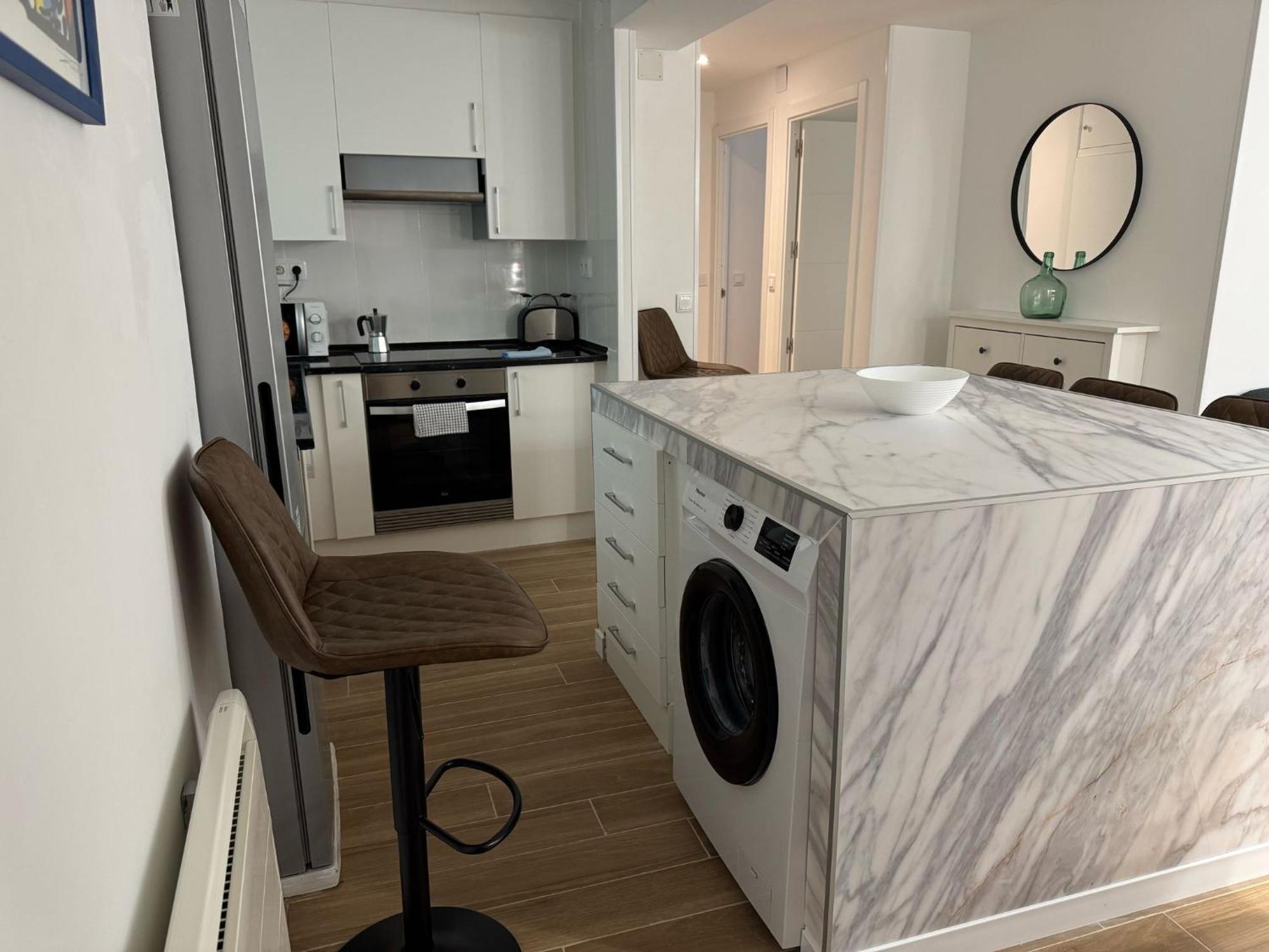 Entire Apartament 1 Minute From The Historical Center 圣地亚哥－德孔波斯特拉 外观 照片